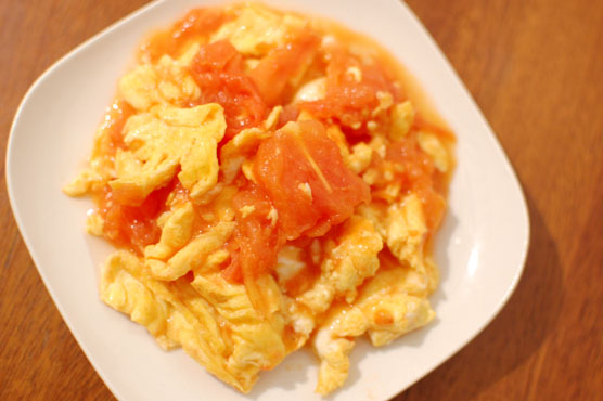 トマトと卵の炒め物　レシピ