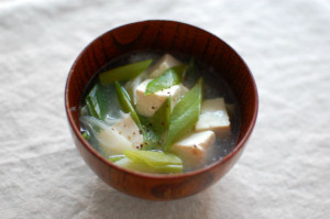 豆腐とネギのスープ