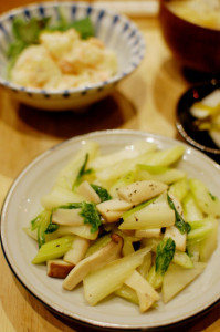 セロリときのこの塩炒め献立