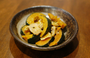 かぼちゃと豚肉のにんにく蒸し