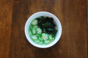 オクラとわかめのスープ