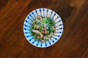 三つ葉ときのこのおひたし