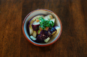 蒸しなすの梅和え