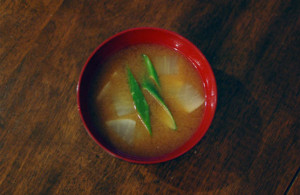 大根とねぎの味噌汁