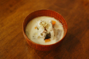 ぶりあら入り粕汁