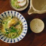 えのきと三つ葉の卵とじ、わかめと玉ねぎの味噌汁献立。